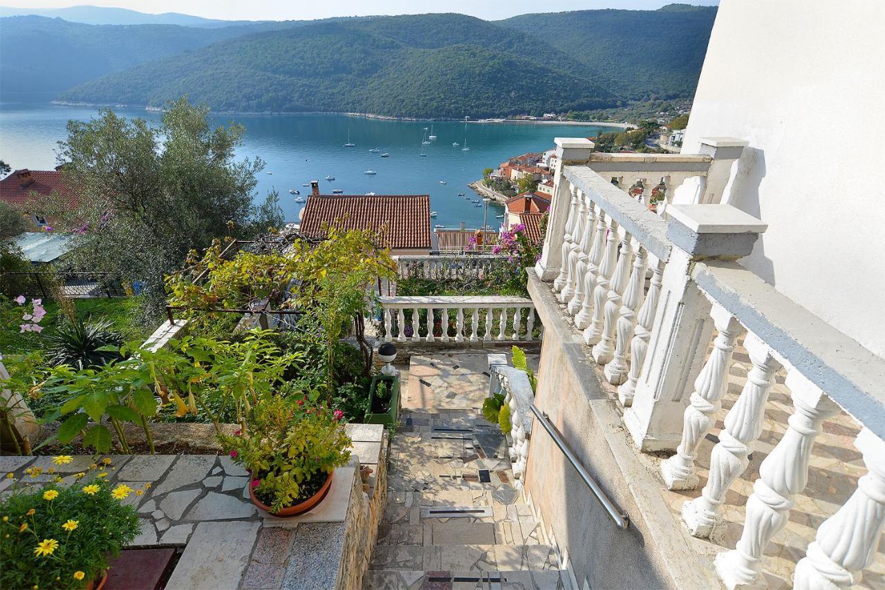 Apartments Plominska 938 Rabac Eksteriør bilde